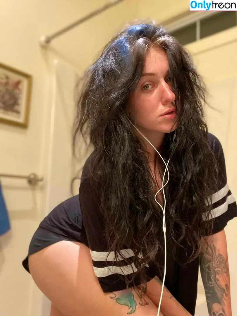 hppotion nude photo #0009 (healthpotion.music)