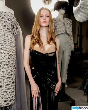 Hunter Schafer / hunterschafer nude photo #0719