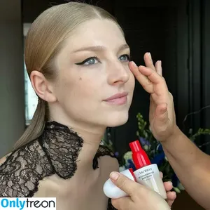Hunter Schafer / hunterschafer nude photo #0722