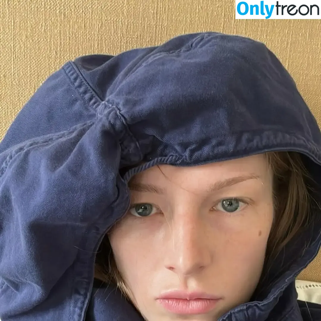 Hunter Schafer nude photo #0700 (hunterschafer)