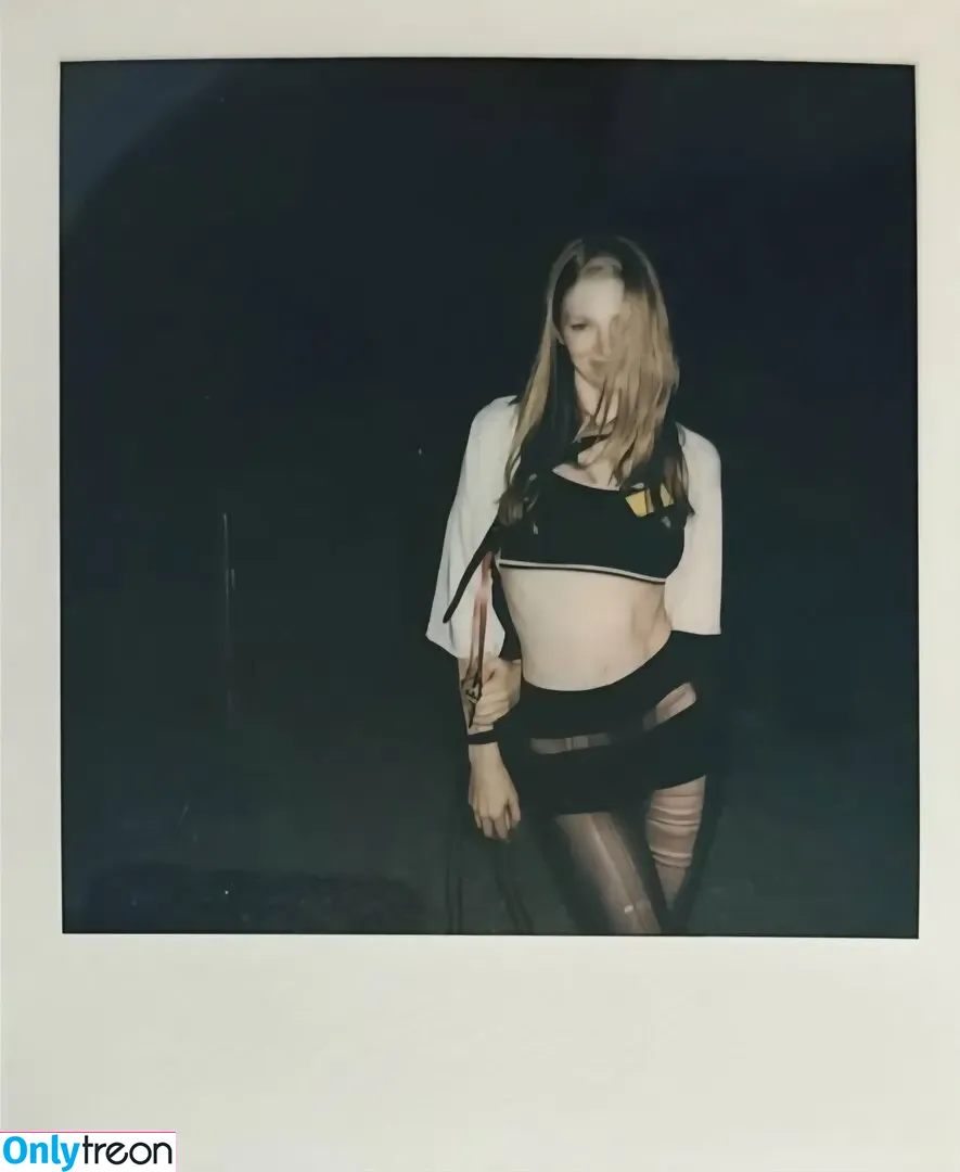 Hunter Schafer nude photo #0701 (hunterschafer)