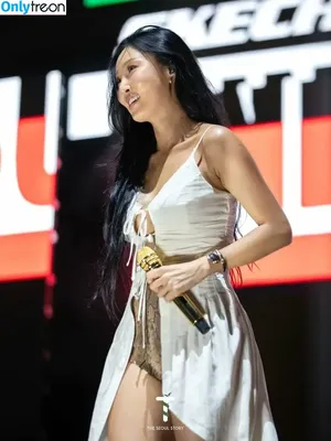 Hwasa / _mariahwasa nude photo #0052