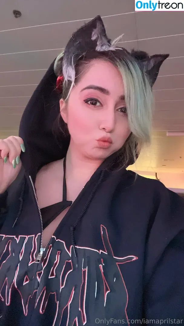 iamaprilstar nude photo #0110 (iamaprilstar)