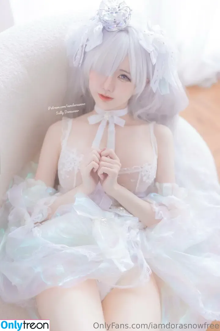 iamdorasnowfree nude photo #0710 (iamdorasnow)