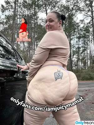 iamjuicymamat / iamjuicyjay nude photo #0017