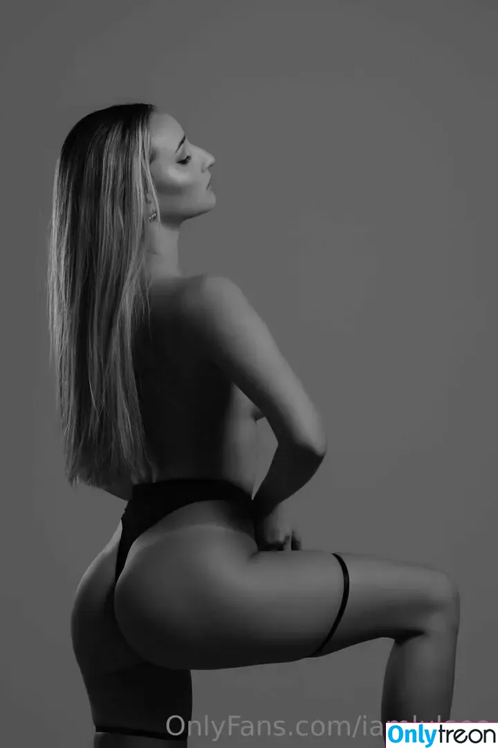 iamlulaaa nude photo #0029 (iamlulaaa_)