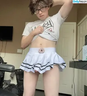 iampoggies / iampoggiesoffical nude photo #0003