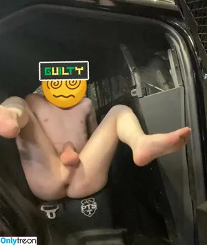 iampoggies / iampoggiesoffical nude photo #0012
