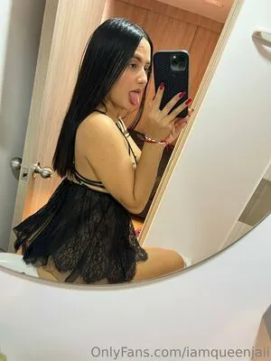 iamqueenjaii / iamqueenolizia nude photo #0024