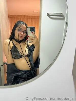 iamqueenjaii / iamqueenolizia nude photo #0035