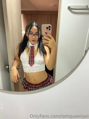 iamqueenjaii / iamqueenolizia nude photo #0311