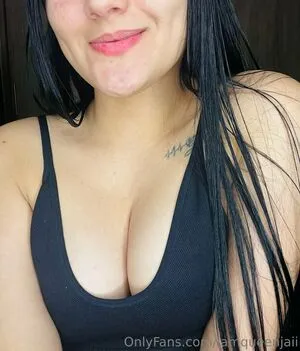 iamqueenjaii / iamqueenolizia nude photo #0373