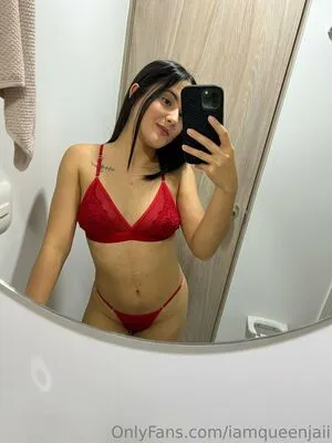 iamqueenjaii / iamqueenolizia nude photo #0405