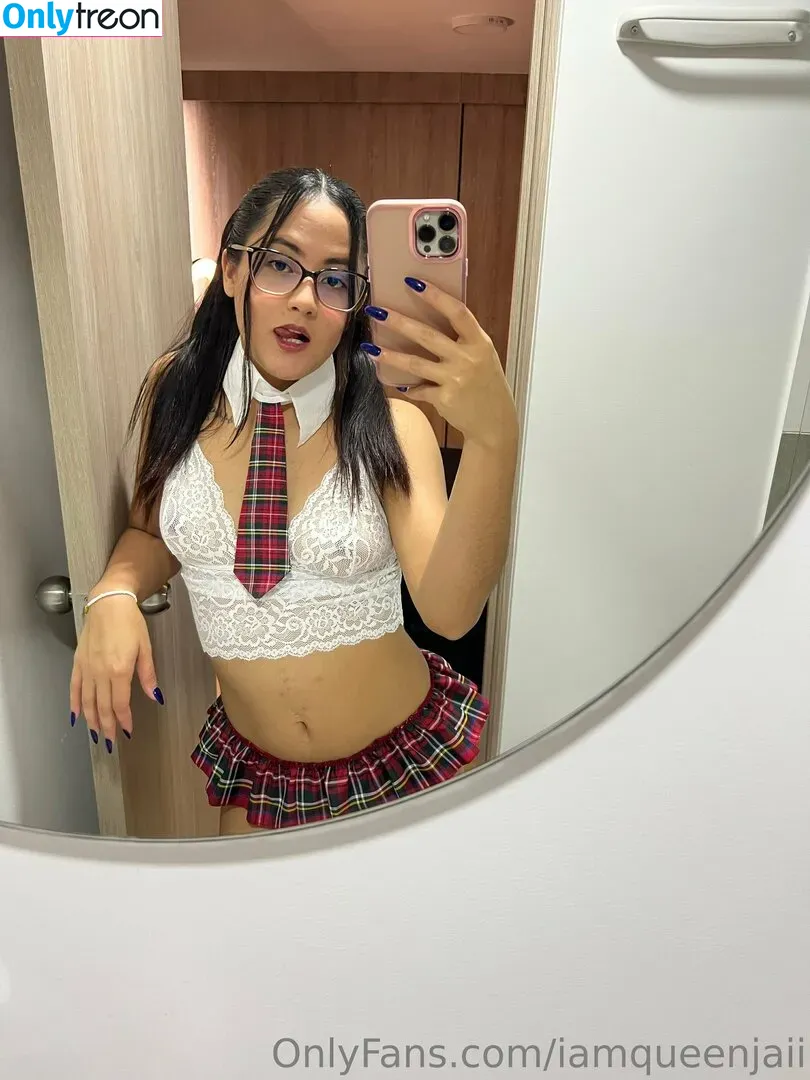 iamqueenjaii nude photo #0075 (iamqueenolizia)