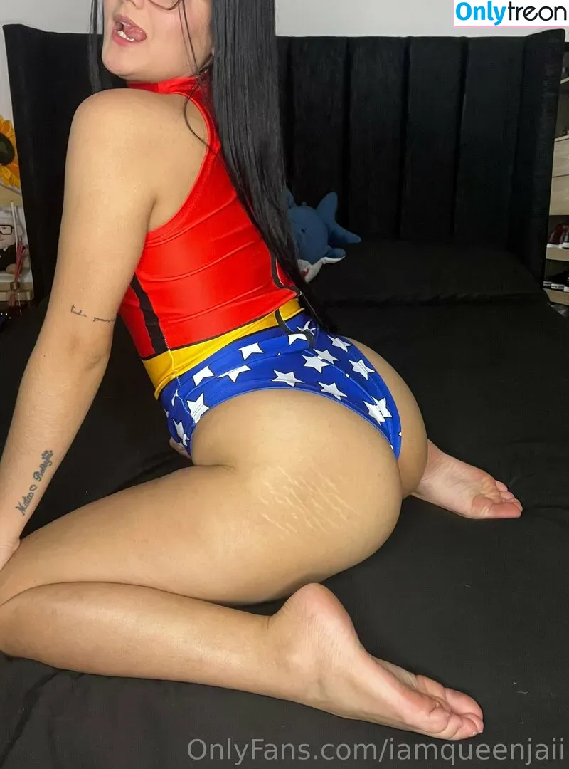 iamqueenjaii nude photo #0298 (iamqueenolizia)