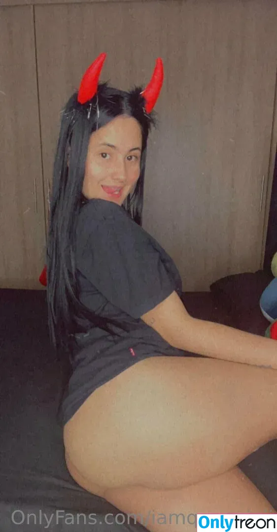 iamqueenjaii nude photo #0343 (iamqueenolizia)