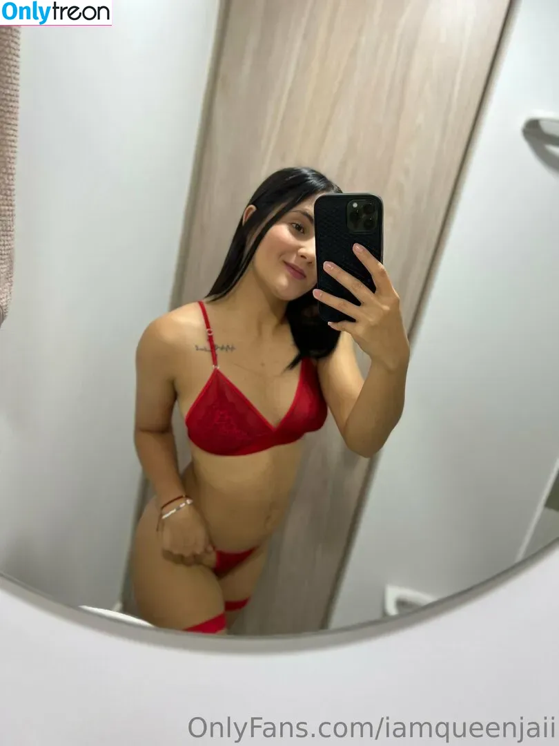 iamqueenjaii nude photo #0352 (iamqueenolizia)