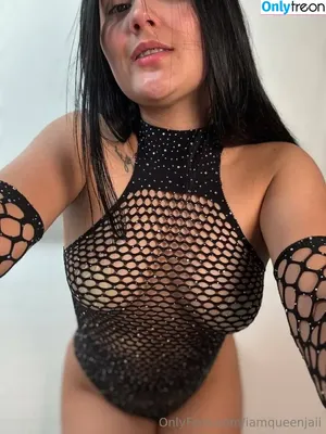 iamqueenjaii / iamqueenolizia nude photo #1075