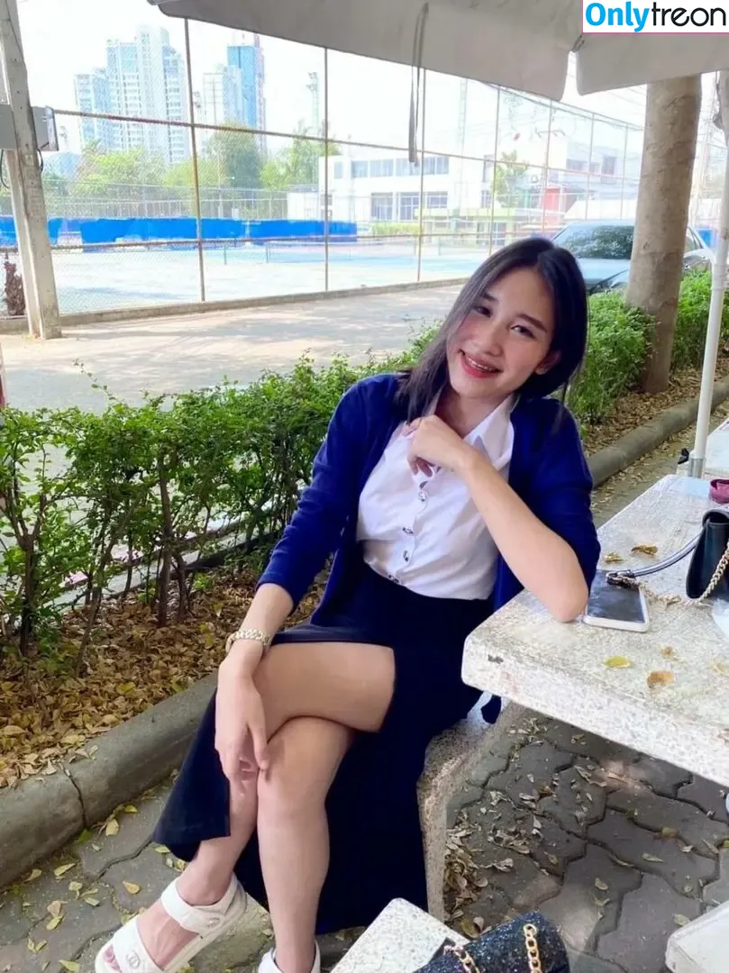 iAsian4u nude photo #0057 (TheBlackAlley / _vivian_cheng_ / nigella_pty)