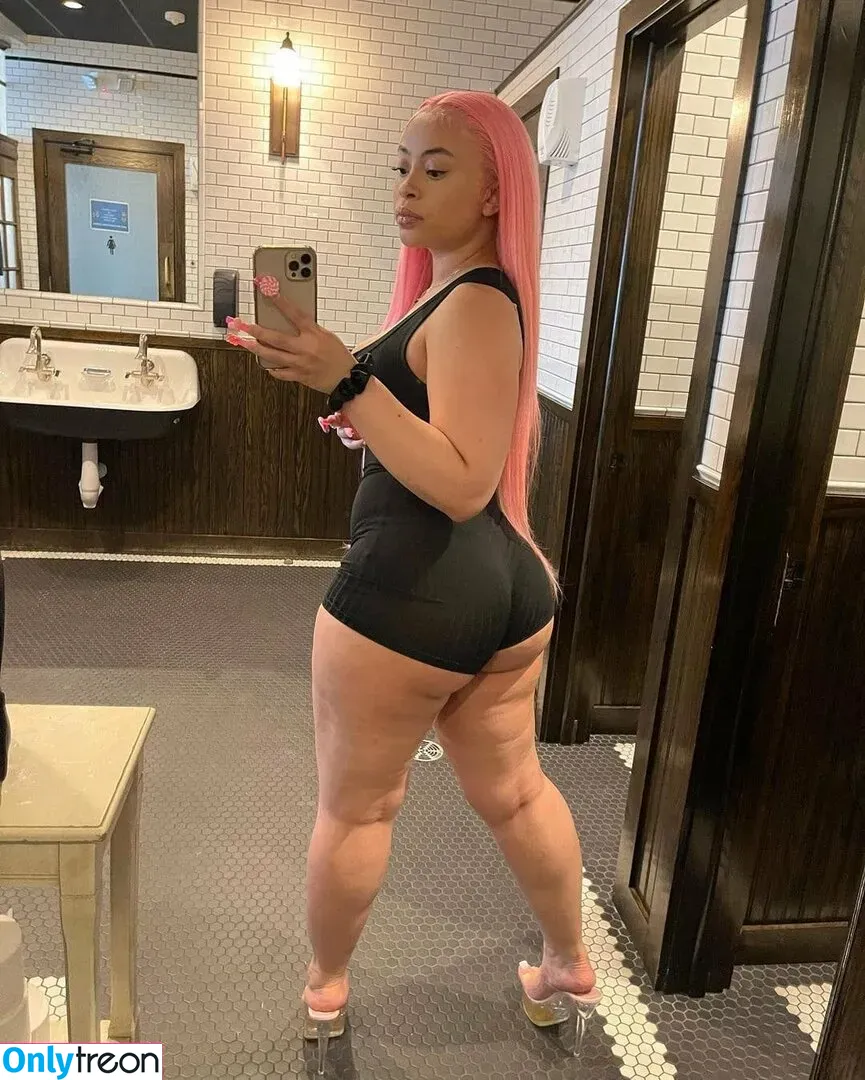 Ice Spice nude photo #0076 (Icespicee_ / icespicee / spiceandice)
