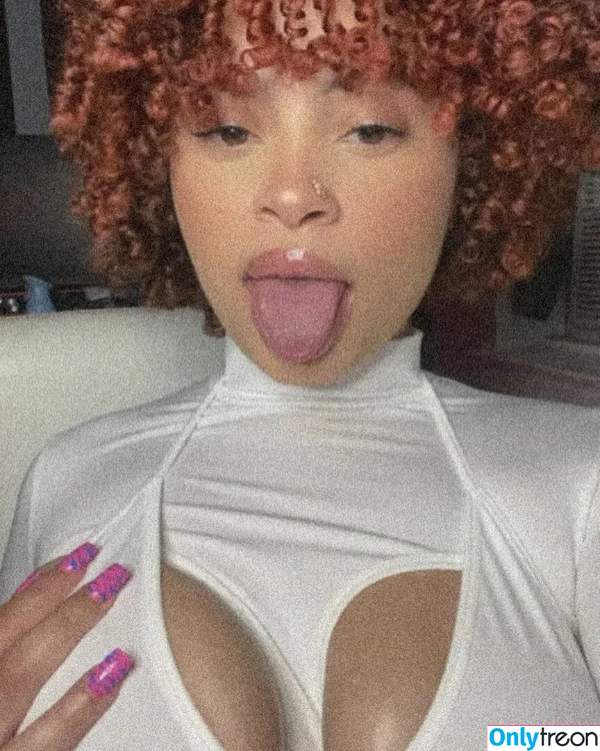 Ice Spice nude photo #0194 (Icespicee_ / icespicee / spiceandice)