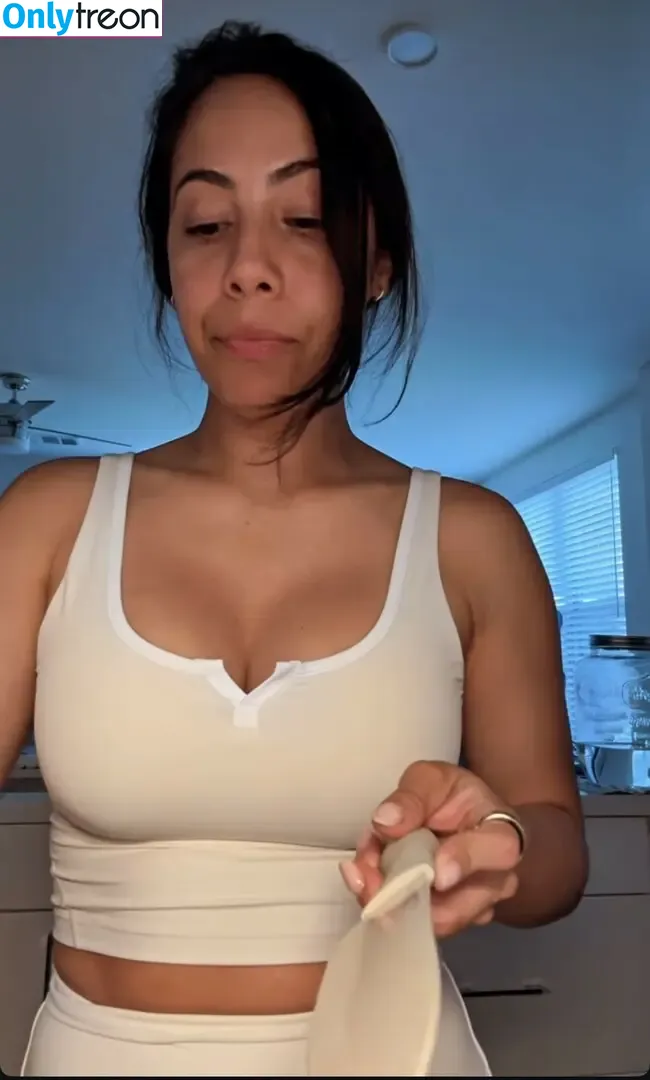 icebae nude photo #0014 (icebaebae__)