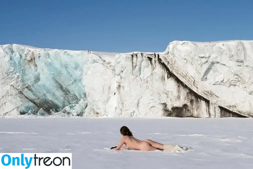 Iceiceladyinfinate nude photo #0002 (iamladyice / iceiceladyinfinite)