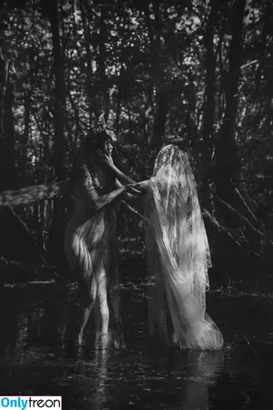 Icelandic Selkie / icelandicselkie / realmofhel.free nude photo #0091