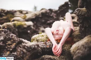 Icelandic Selkie / icelandicselkie / realmofhel.free nude photo #0184