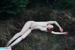 Icelandic Selkie / icelandicselkie / realmofhel.free nude photo #0235