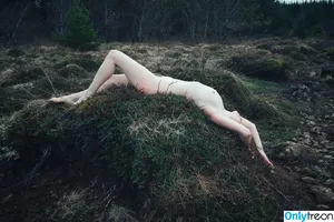 Icelandic Selkie / icelandicselkie / realmofhel.free nude photo #0248