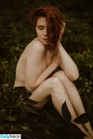 Icelandic Selkie / icelandicselkie / realmofhel.free nude photo #0288
