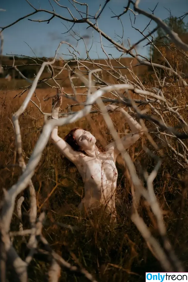 Icelandic Selkie nude photo #0058 (icelandicselkie / realmofhel.free)