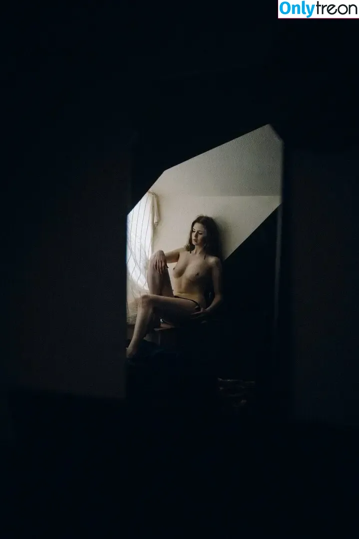 Icelandic Selkie nude photo #0146 (icelandicselkie / realmofhel.free)