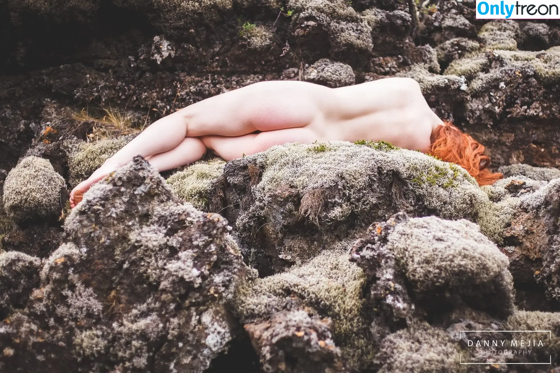 Icelandic Selkie nude photo #0180 (icelandicselkie / realmofhel.free)