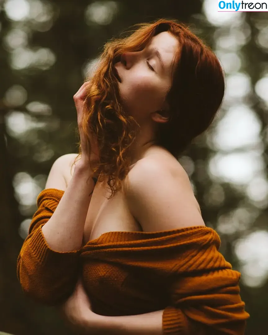 Icelandic Selkie nude photo #0255 (icelandicselkie / realmofhel.free)