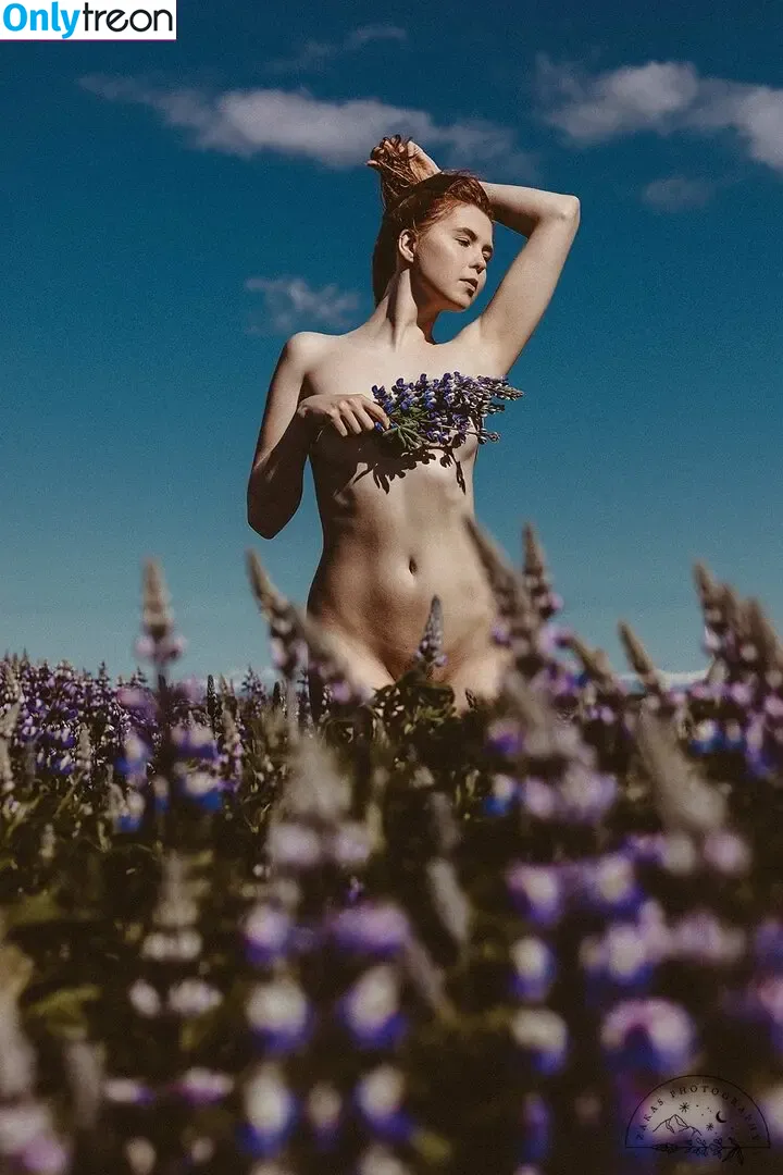 Icelandic Selkie nude photo #0403 (icelandicselkie / realmofhel.free)