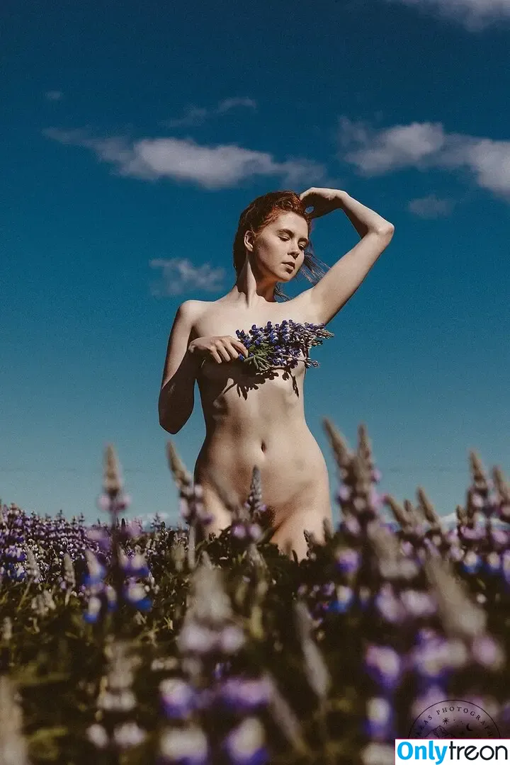 Icelandic Selkie nude photo #0404 (icelandicselkie / realmofhel.free)