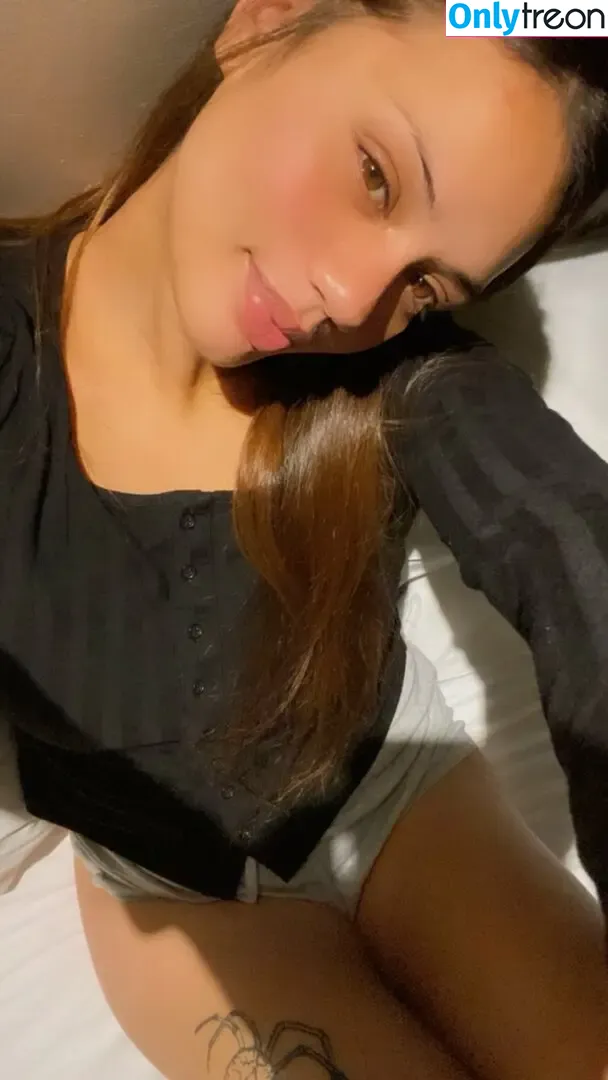 Iciyus nude photo #0006 (baby.iciyus / iciyus.xo)