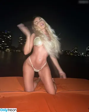 Icy.bebe / icybebe nude photo #0006