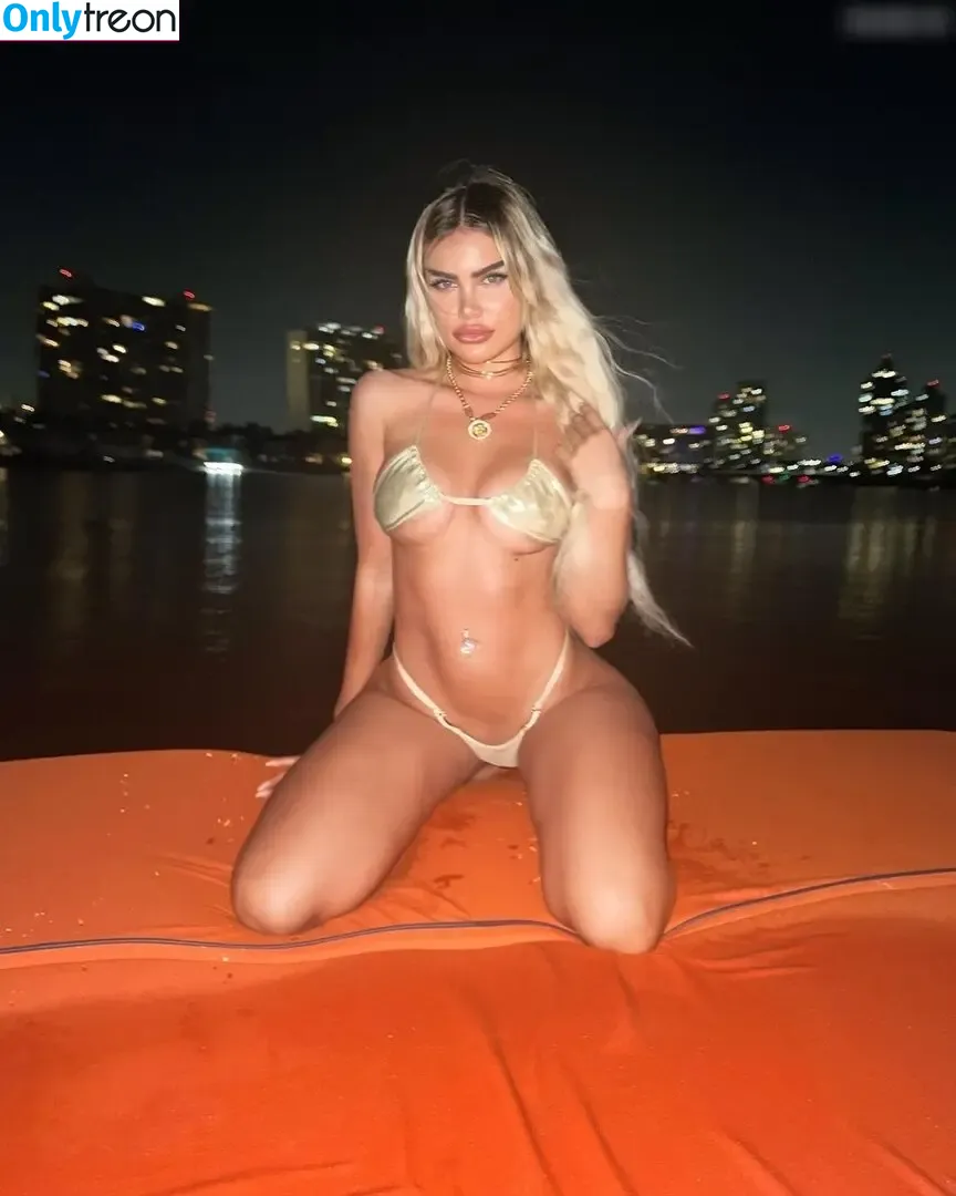 Icy.bebe nude photo #0002 (icybebe)