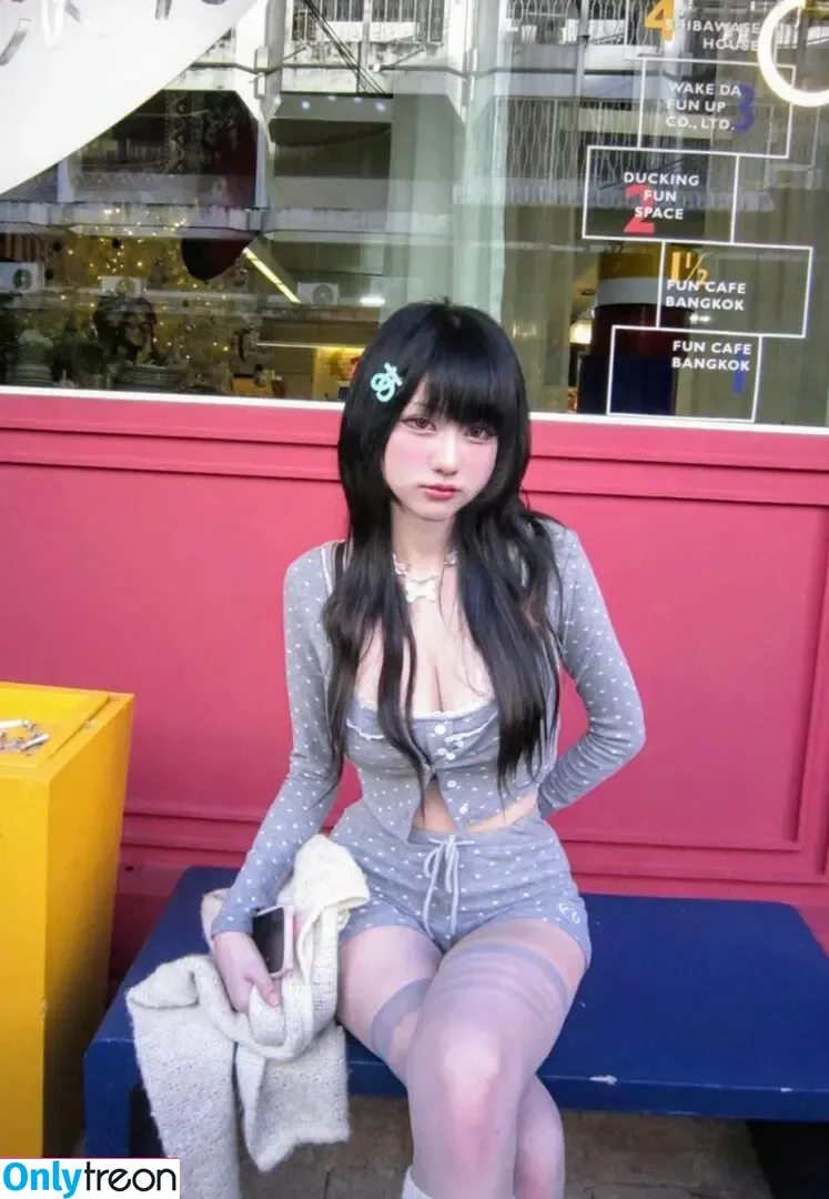 idontwannabeyouanymore nude photo #0059 (idontwannabeyouanymore.u)