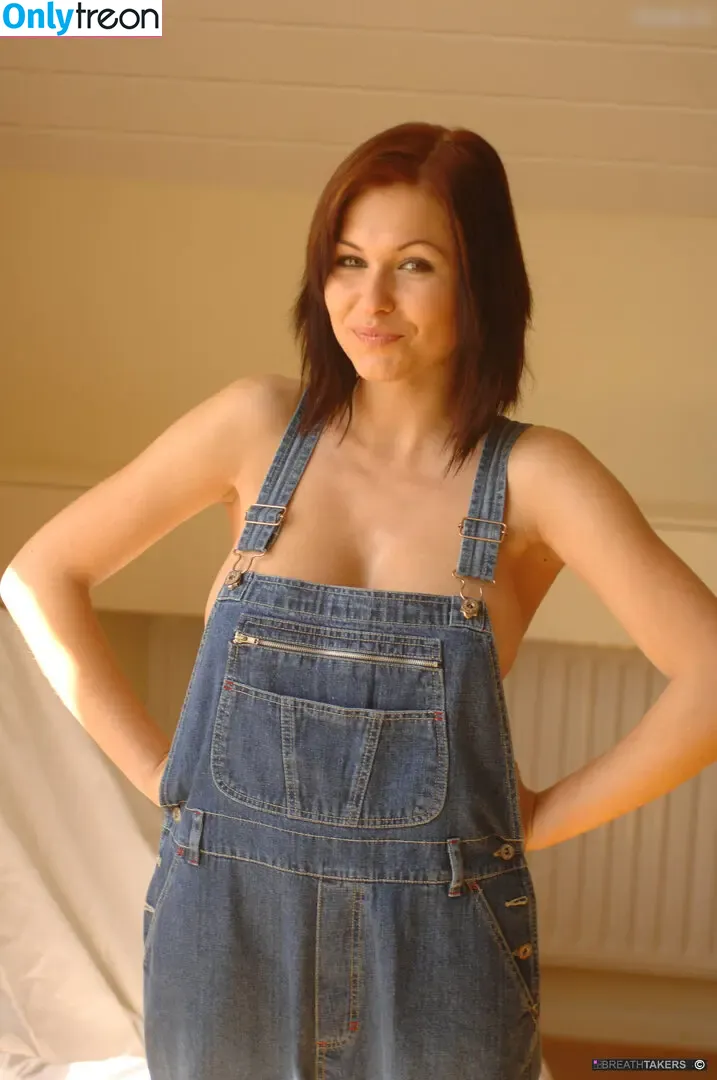 Iga Wyrwal nude photo #0294 (Iga Wyrwal)