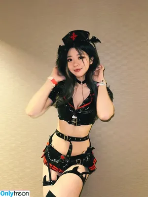 igumdrop / Jaime nude photo #0236