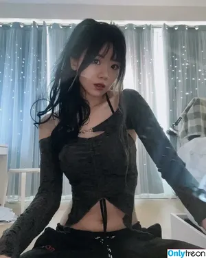 igumdrop / Jaime nude photo #0448
