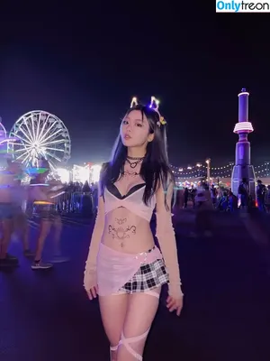 igumdrop / Jaime nude photo #0910