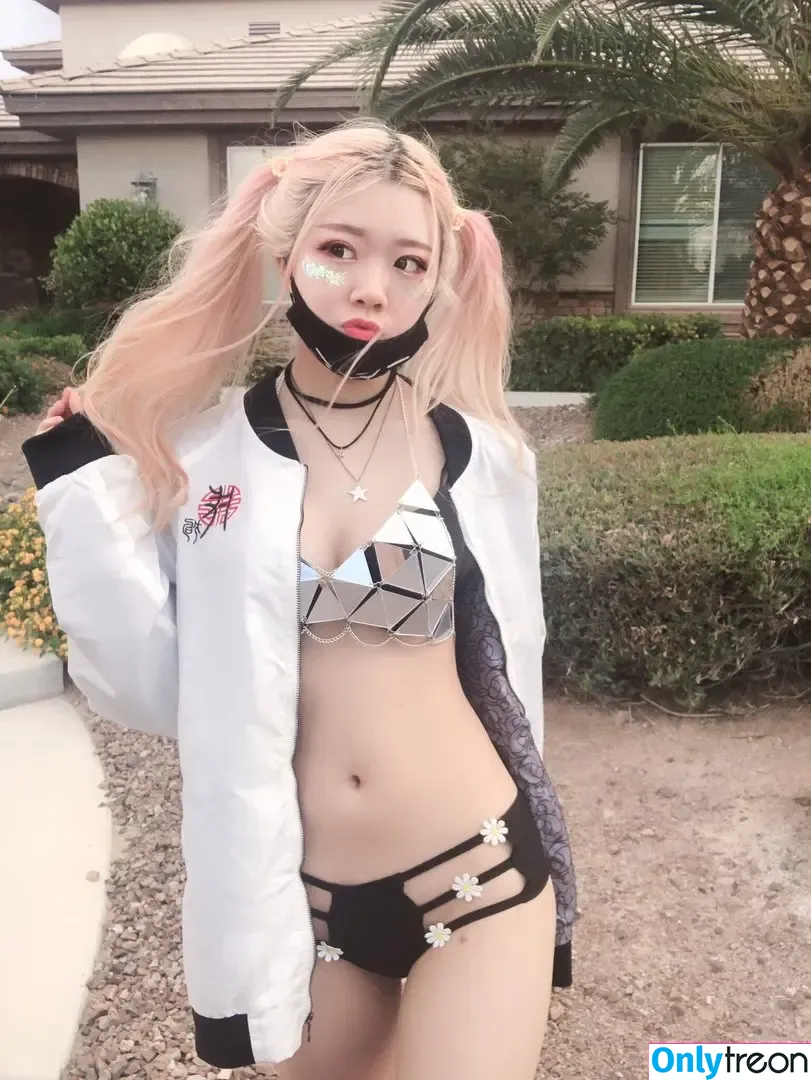 igumdrop nude photo #0027 (Jaime)