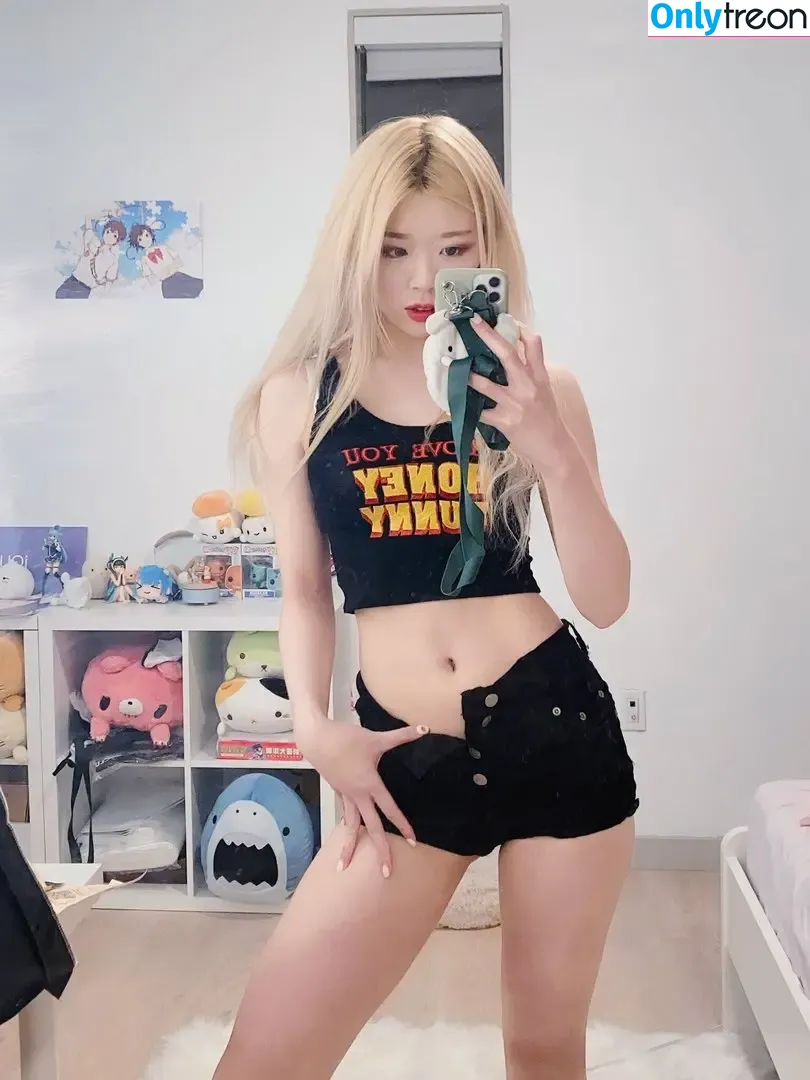 igumdrop nude photo #0049 (Jaime)