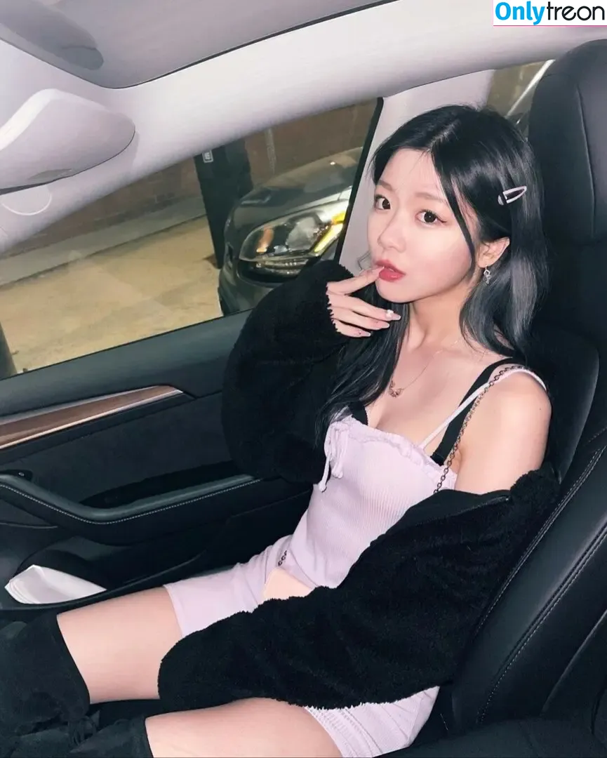 igumdrop nude photo #0163 (Jaime)