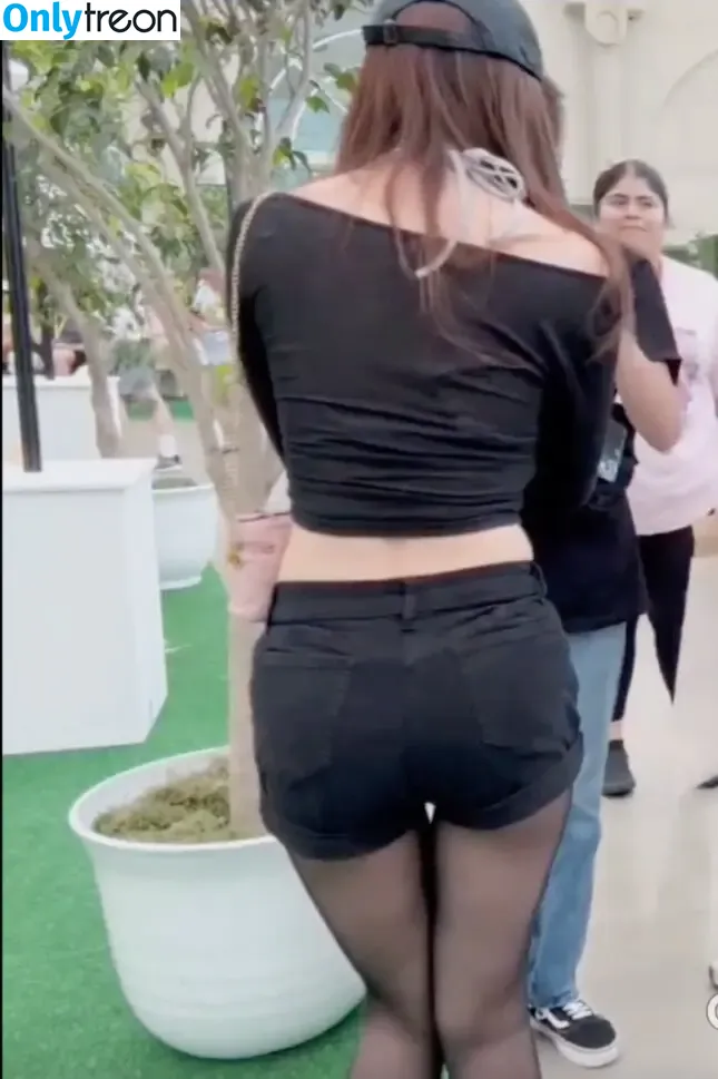 igumdrop nude photo #1191 (Jaime)